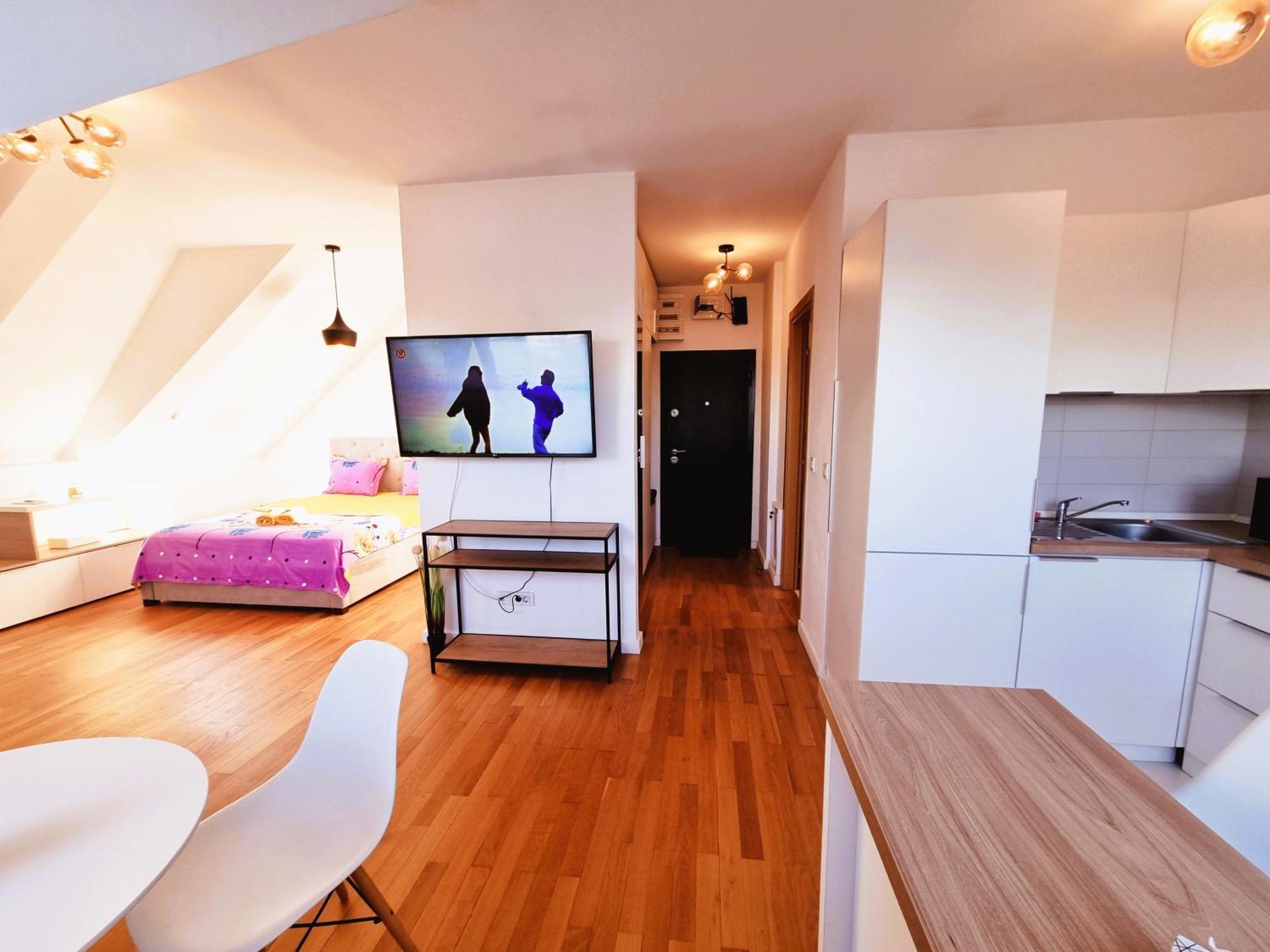 Bucharest Central E Apartment Ngoại thất bức ảnh