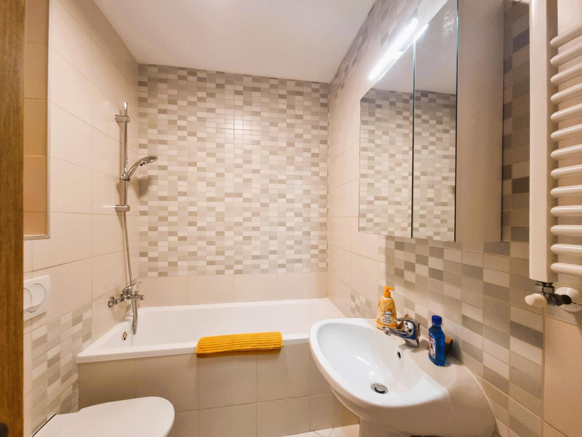 Bucharest Central E Apartment Ngoại thất bức ảnh